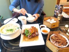-玉兰苑一等茶餐厅