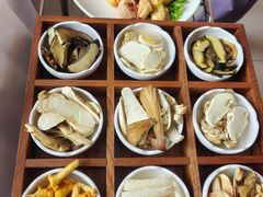 -天宜隆蘑菇宴火锅(石景山旗舰店)