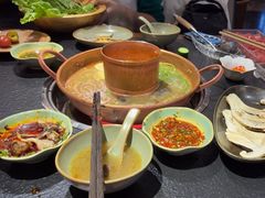 -菌自由丨野生菌火锅特色庭院餐厅(丽江古城店)