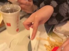 -麦当劳(南磨房店)