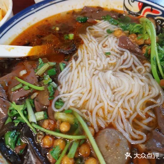 郭家老坛泡椒鸭血米线(武胜融恒时代广场店)