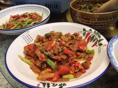 -万小金辣椒炒肉(三经路店)