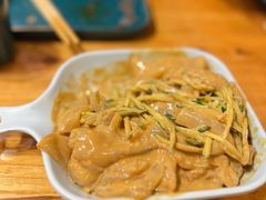 黄瓜拉皮-小俩口烧烤东北菜(双井店)