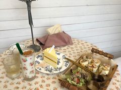 -Jo's Garden
