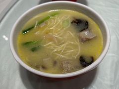 骨头汤煨面-冶春茶社(珍园店)