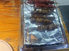 -喝丢一只鞋海鲜烧烤·海肠捞饭(文体街店)