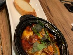 -SISTERS BAR RESTAURANT川意酒馆(嘉善老市H楼店)