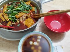 -铁锅哥米线