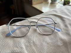 -浮光眼镜·蔡司视觉合作·数字验配中心(陆家嘴店)