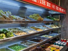 自助取餐区-雅苑餐厅干拌冒菜(建设巷小吃街店)