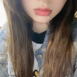 -木子·纹身店TATTOO穿孔·洗纹身