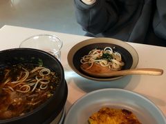 小锅米线-胡麻(静安嘉里店)