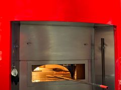 -城市大道红炉披萨烘焙坊