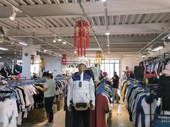 -探路者工厂店(宏福科技园店)