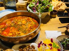 -黔诚多彩火锅(甲秀楼店)