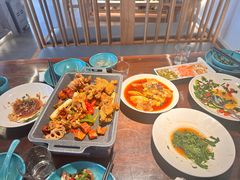 -荷塘秋月·本帮江浙菜(国权路店)