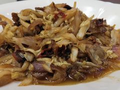 -乡村馕坑肉·烧烤·新疆菜·本地人更爱吃(阿勒泰首店)