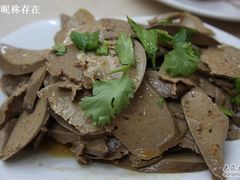 羊肝，给的量很大，价格不贵-清真·益鑫羊肉手抓馆(花园北街店)
