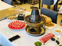 -常赢三兄弟·清真涮肉·清真炒菜(朝阳新城店)