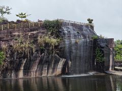 -广州莲花山旅游区