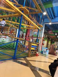 -哆啦爱梦儿童乐园(住邦城市广场店)