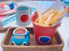 -水桶王国主题餐厅·聚会·生日派对·亲子活动·家庭套餐(亚龙湾希尔顿店)