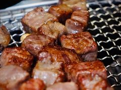雪花肉粒-肉甲韩国木炭烤肉(新壹街1店)