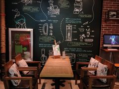 -reading cafe瑞汀咖啡(新华路店)