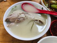 -雷祖芳老妈蹄花店