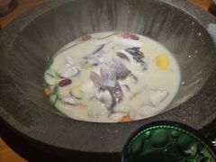 -咕嘟草帽鱼·牛奶一样的鲜鱼汤(包河万达广场创始店)