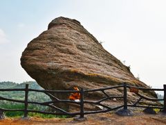 -磬锤峰森林公园