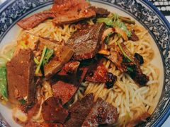 麻辣驴杂面-驴公驴婆(曹杨店)