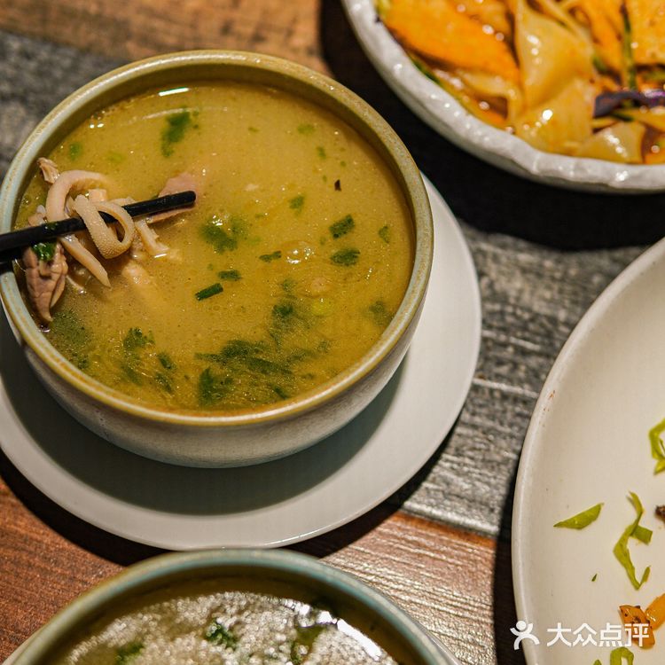 广州超正宗新疆菜，人均60扶墙出✔️