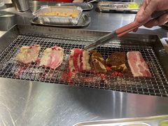 -马路牙子烧烤音乐酒馆(望京店)