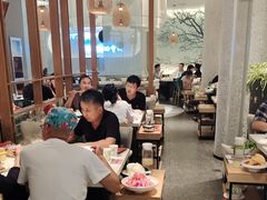 -三人行骨头王火锅(长寿店)