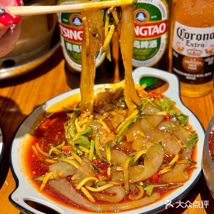 我的宝藏夜宵地!东北烧烤嘎嘎香!