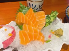 三文鱼刺身-有喜屋·烧鸟·居酒屋(三钢里店)