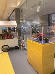 -乐高授权专卖店(朝阳大悦城店)