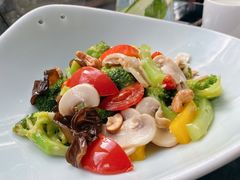 坚果时蔬-野蔓果·山野菜(西湖景区·龙井茶田店)