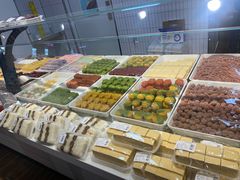 -华冠折扣超市(长阳店)