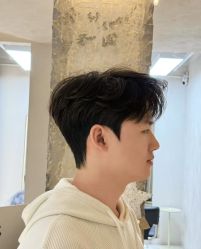 -尤司男士国潮理发馆