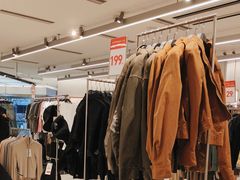 -ZARA(大上海时代广场店)