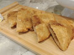 牛肉焦饼-渔语鱼新川菜Bistro(万象天地店)
