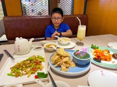 -尚一汤 广东炖汤(金桥国际店)
