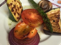 -Tapa Tapa