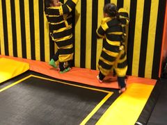 -Tenker Club弹刻极限主题公园 · 蹦床 · 团建 · 生日派对(大关店)
