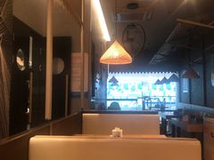 -刀小蛮半只鸡过桥米线(家乐福四元桥店)