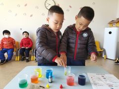 -瑞丁熊原版阅读(大华校区)