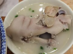 -雷祖芳老妈蹄花店