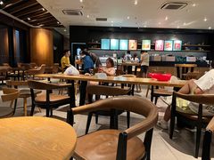 -星巴克臻选(莘庄仲盛店)